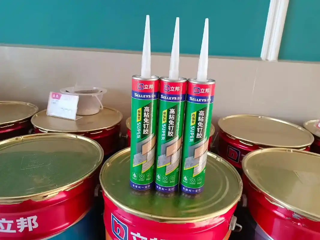 立邦犀利免钉胶,超强粘结,适合用于木料混凝士陶瓷塑料金属塑料 - 抖