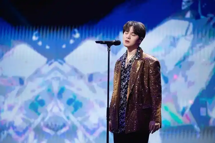 周末安利‖歌手尤长靖《说唱听我的》首个舞台《星夜》