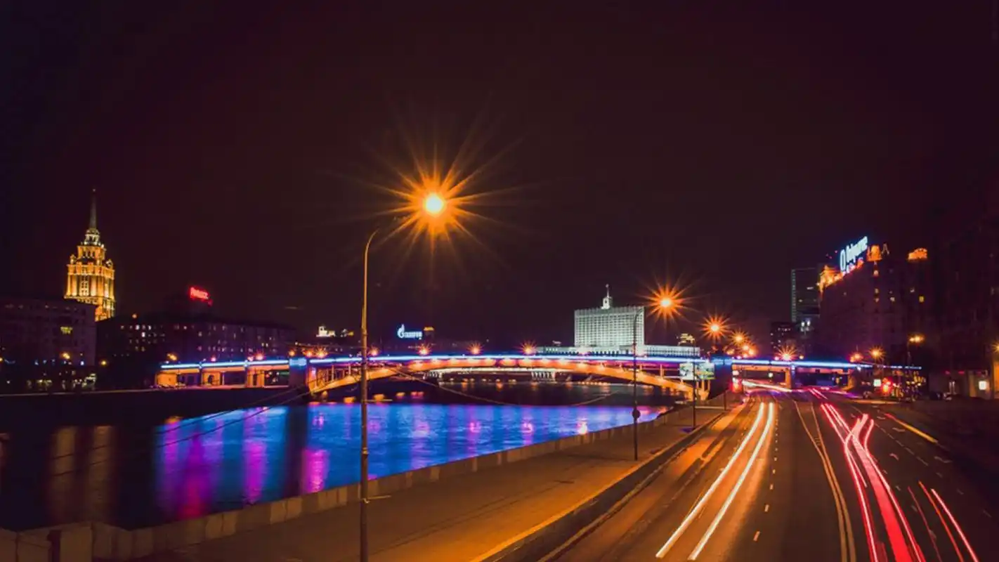 炫彩城市夜景高清桌面壁纸图片