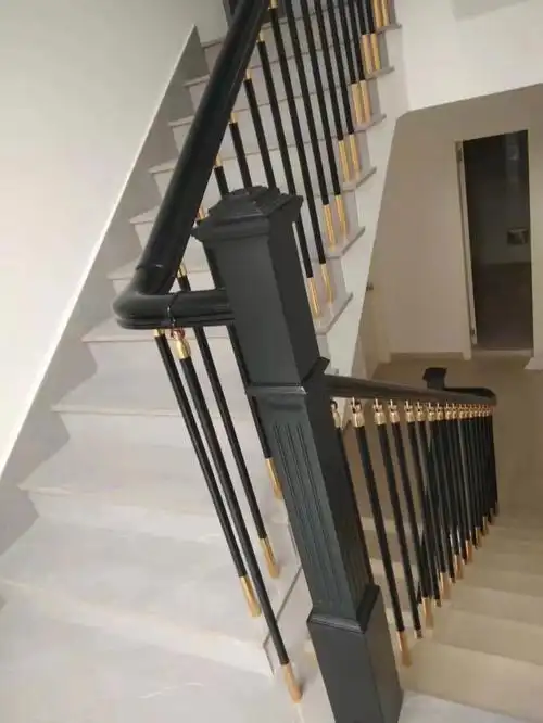 现代轻奢楼梯扶手