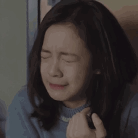 比起哭成表情包的乔英子我更喜欢戏外的李庚希