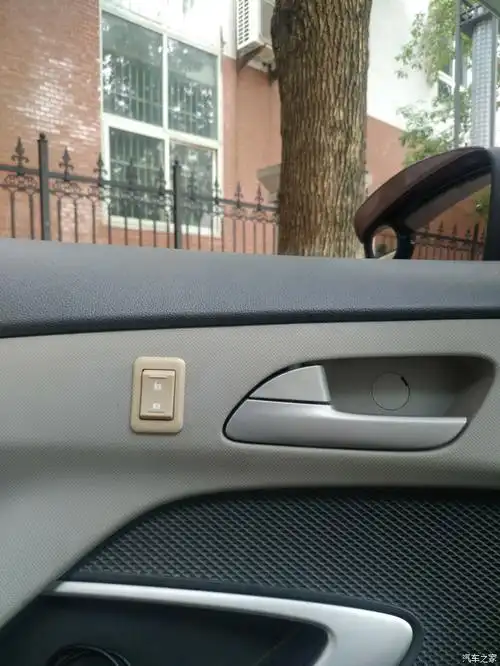 【图】中控门锁开关_赛欧论坛_汽车之家论坛