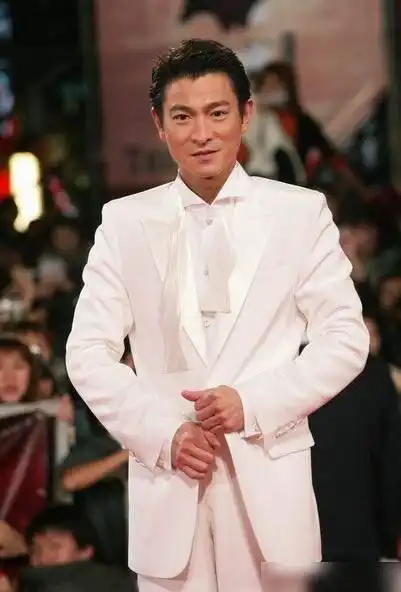 不要只做艺人,还要做刘德华|罗志祥|林志颖|刘若英_网易订阅