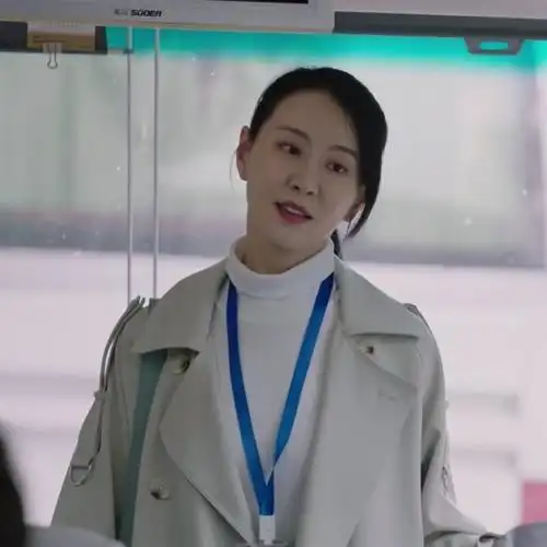 亲爱的热爱的苏澄杨紫蓝莓同款风衣外套中长款韩版宽松2019春秋新