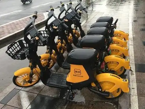 汕头街头出现"升级版"共享电单车?你体验过了吗(附最新计费标准)_人员