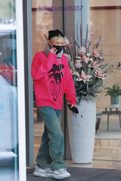 张艺兴[超话]##张艺兴2023大航海巡演