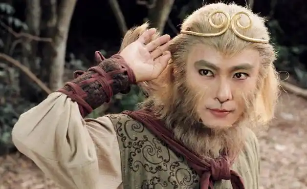 孙悟空扮演者有8位,六小龄童版最经典?他才是真正的"美猴王"