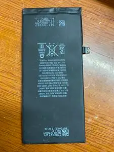 苹果8p原装电池原拆