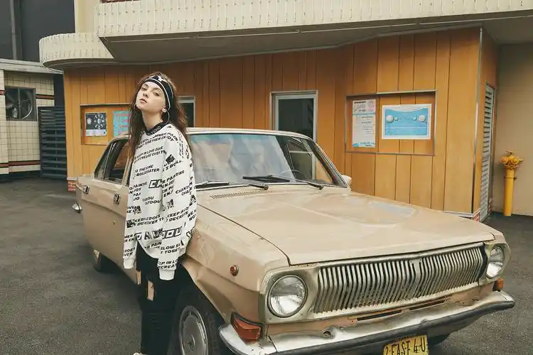 精选潮流欧美酷酷壁纸,你的手机壁纸改换了