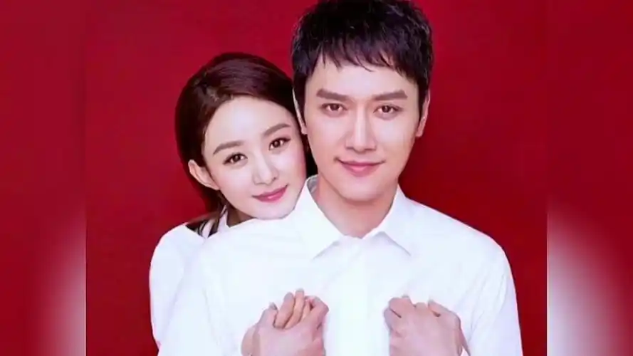 冯绍峰和赵丽这是要复合了?一家三口聚餐画面很温馨娱乐圈