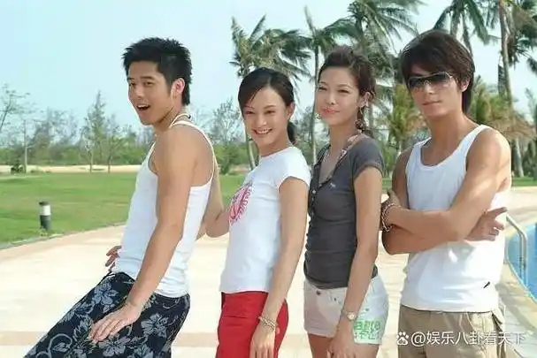 戏里,霍建华饰演的周念中和胡宇崴饰演的聂凯都喜欢上了孙俪饰演的