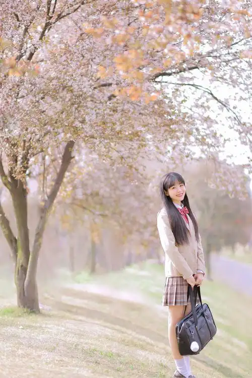 清新人像,快速调出日系樱花照片 - 人物调色 - ps教程自学网