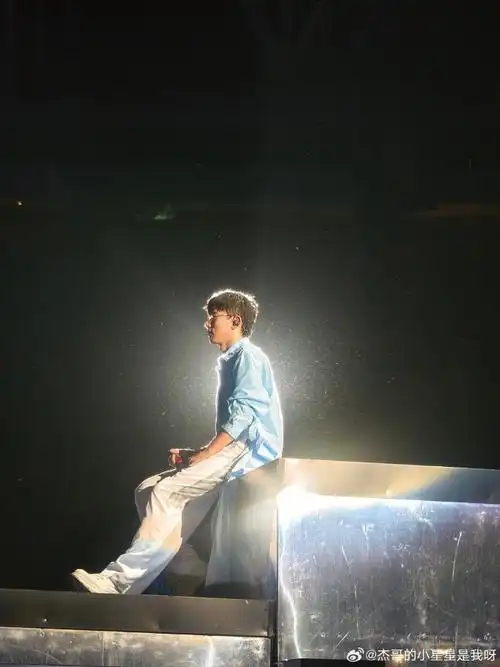 星空-湖北@北斗星空张杰歌迷会@张杰工作室杰哥,我这组照片能出圈嘛7