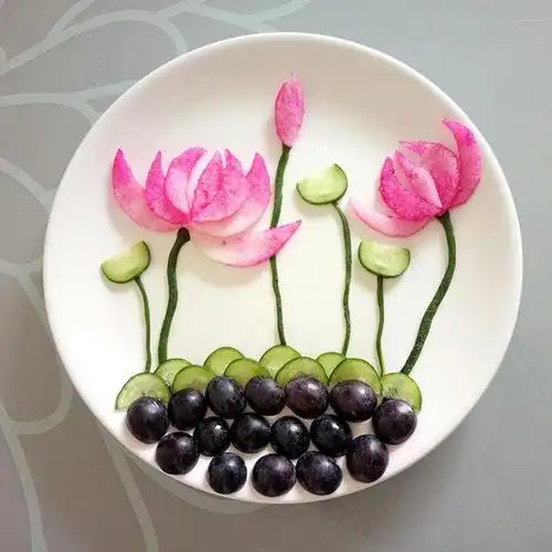 清凉一夏蔬菜摆盘太好看了,都不忍心吃掉它
