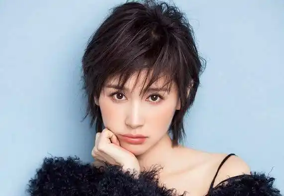 王子文的短发太美,对于短发控们,有哪些值得借鉴的发型吗?