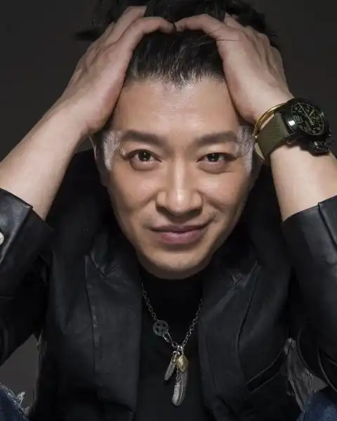 张衣金昔爱迪生执导筒大银幕演绎千年绝恋