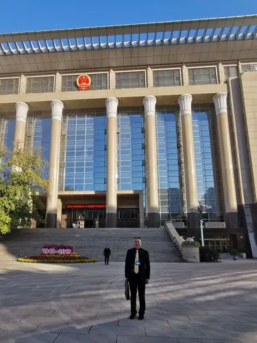 以案说法最高人民法院审理并直播宁波民企案庭审全过程用以普法教育