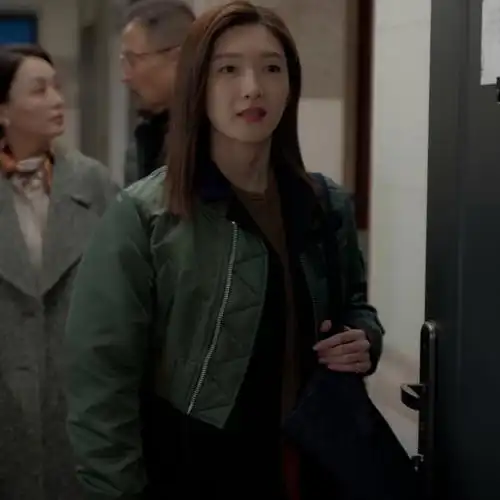 原版欢乐颂4江疏影叶蓁蓁同款夹克外套拼接短款长袖上衣女衣服潮