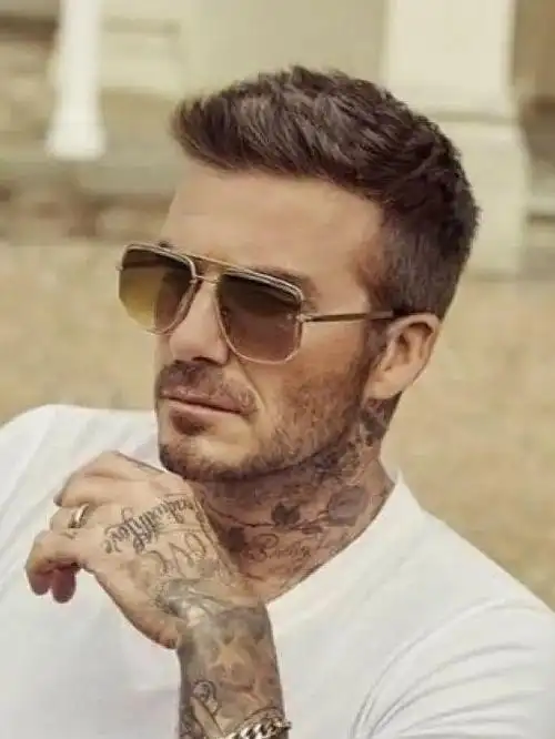 各种头型男生适合的发型(男生春季如何选择发型)(20)