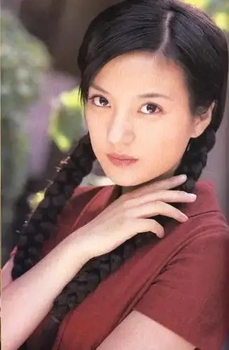 赵薇经典旧照,满脸胶原蛋白,清纯可人
