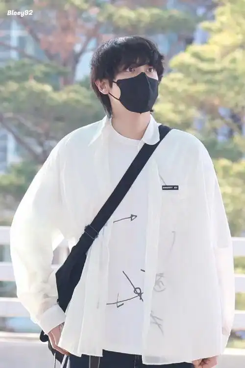 朴灿烈61次心动记录#  【bloey92】推特更新240504 仁川机场出发 高清