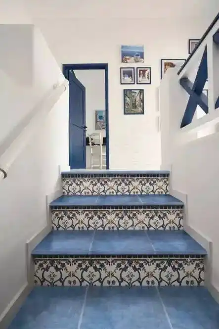 楼梯新装潢:选择瓷砖,实现惊艳变身!