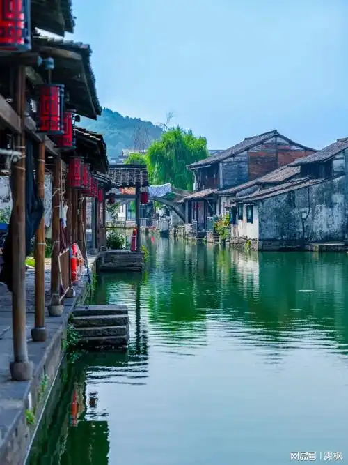 壁纸江南古镇小桥流水人家