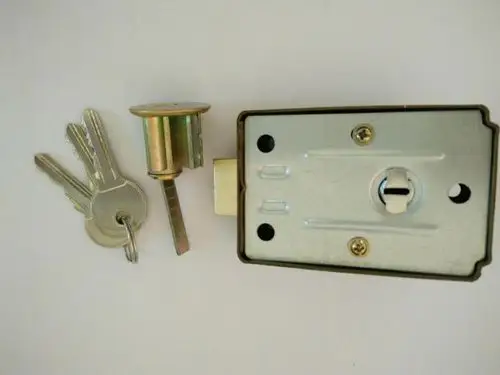 牛头锁安装步骤