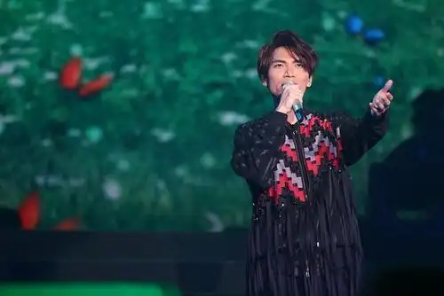 杨宗纬已成华语乐坛ost之王 全年以歌声霸屏余音绕梁