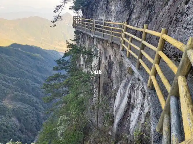 江西宜春61明月山旅游攻略 湖南自驾一日游