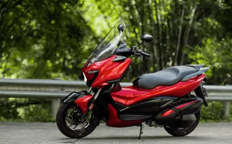 30800元的升仕310m踏板实车公布,官方号称400cc以下全球最强踏板?