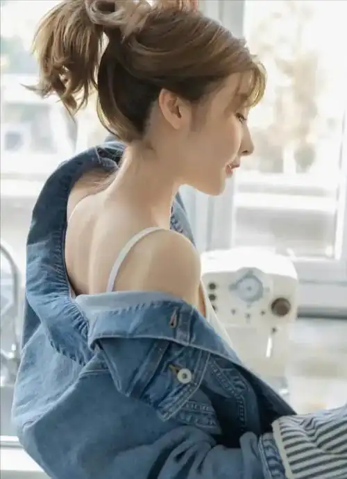 与王思聪有过孩子,看到黄一鸣的爆料后"破防"?豆得儿回应了