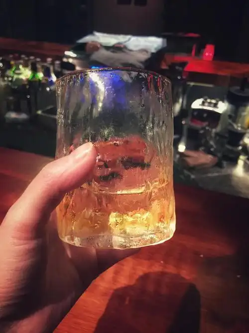 难得抽个时间一起下午茶.等她下班回家宵夜喝酒.^o