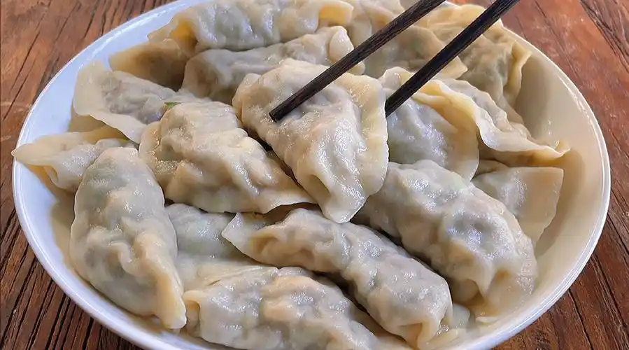 天热没胃口,教你茄子馅饺子,这样调馅鲜美,上桌一大盘真舒服#美食分享