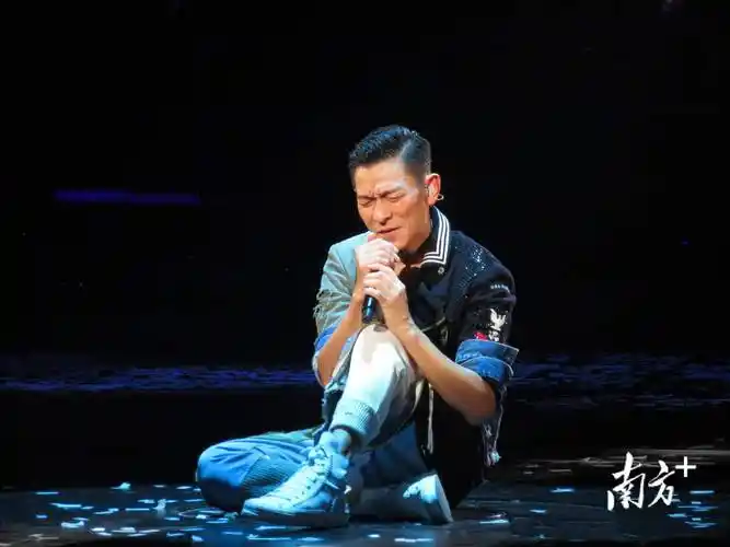 阔别5年,刘德华最新内地巡演来了!广州站深圳站拟定_演唱会_巡回_歌迷