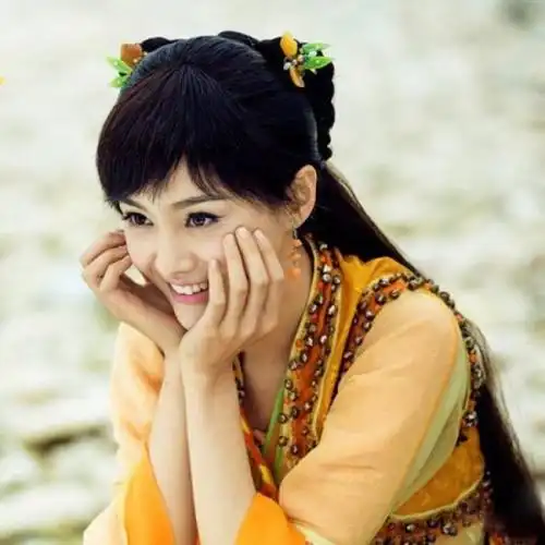 马天宇跟郑爽是什么关系 郑爽古装现代装哪个好看