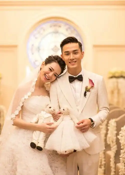 戚薇蜜嫁李承铉 女星唯美婚纱照大盘点-女人频道图片库-大视野-搜狐