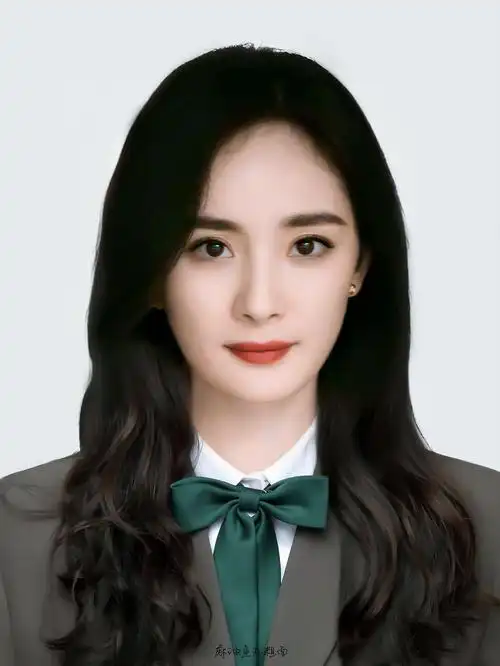 有没有其他类似的证件照啊有没有女明星的啊