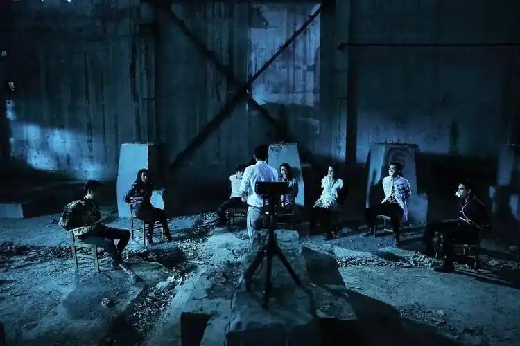 细思极恐海报剧照图片