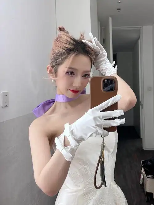 孟美岐,可爱的"小猫咪"