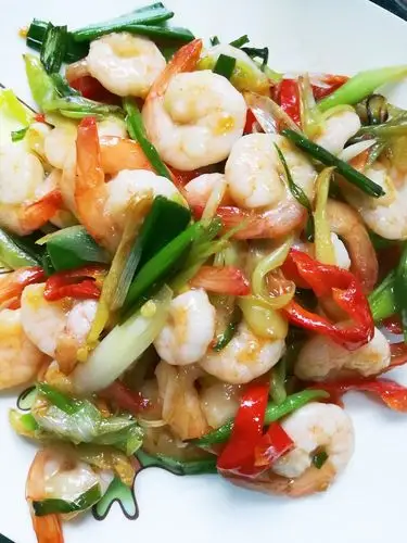 阿布的果儿做的葱爆虾仁