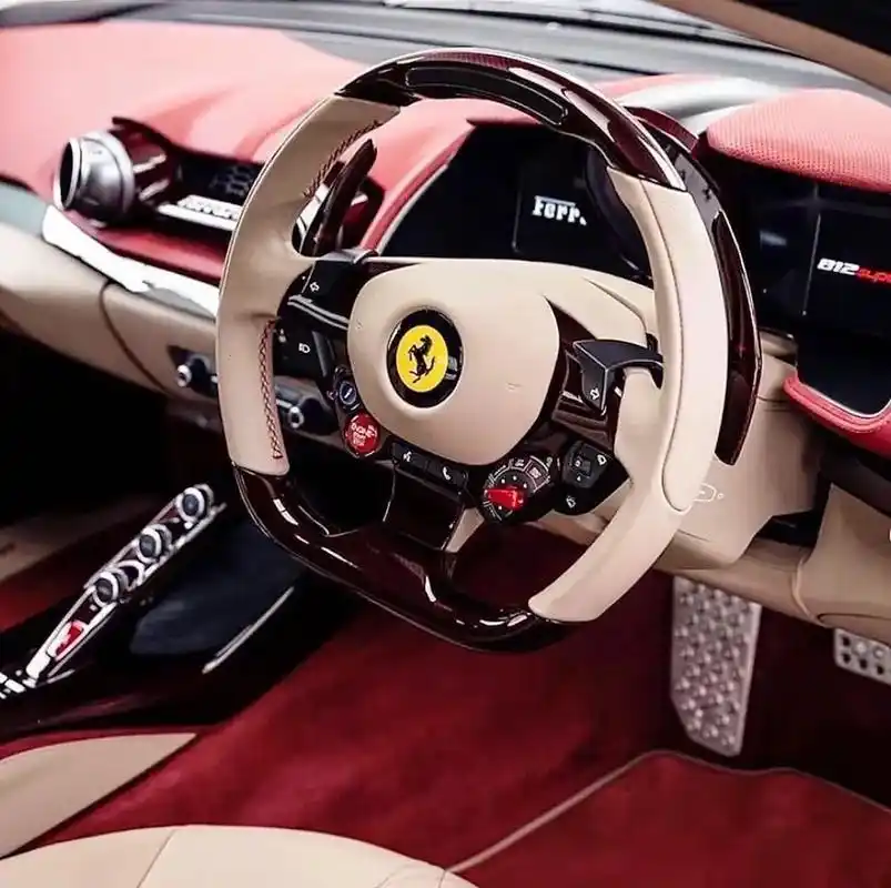 法拉利ferrari 812内饰欣赏.逸云出行7815  每日内 - 抖音