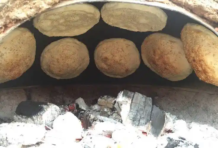教你做夹心烧饼,五香口味,能当肉夹馍又能泡馍,松软好吃有滋味_炉子