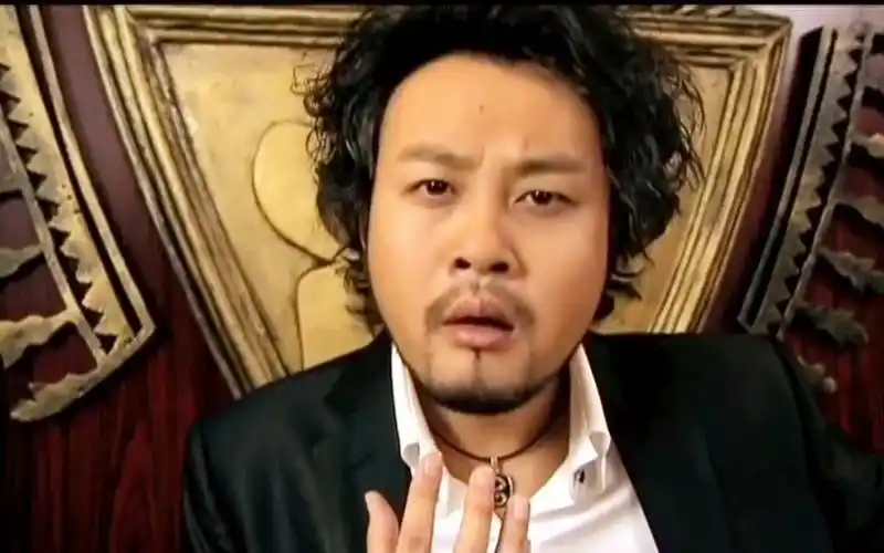 铠甲勇士刑天巴豆这个世界怎么可以没有我呢