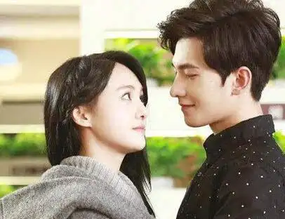 杨洋和郑爽私底下关系如何杨洋和郑爽是什么关系