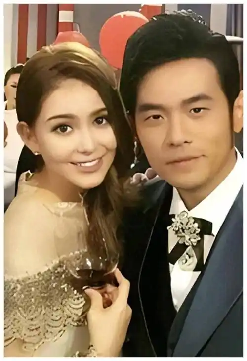 周杰伦与昆凌低调的明星夫妻当爱成为典范