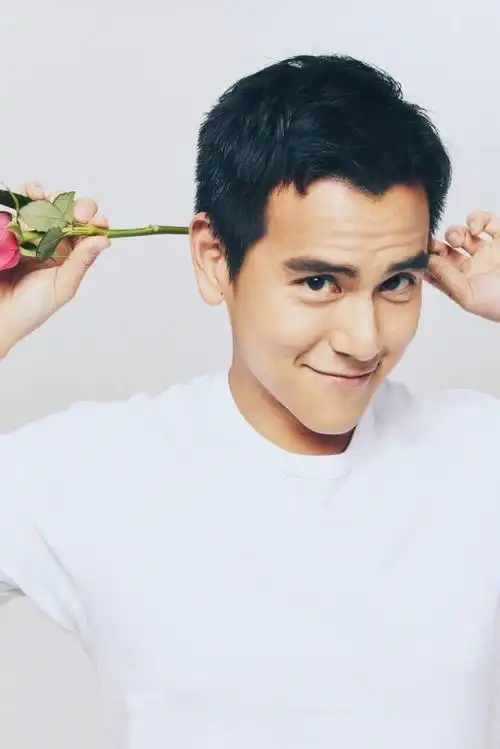 彭于晏:阳光而又帅气的大男孩