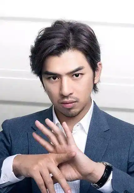 暖男陈柏霖是圆脸男星的代表