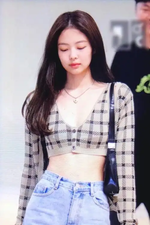 jennie透视装