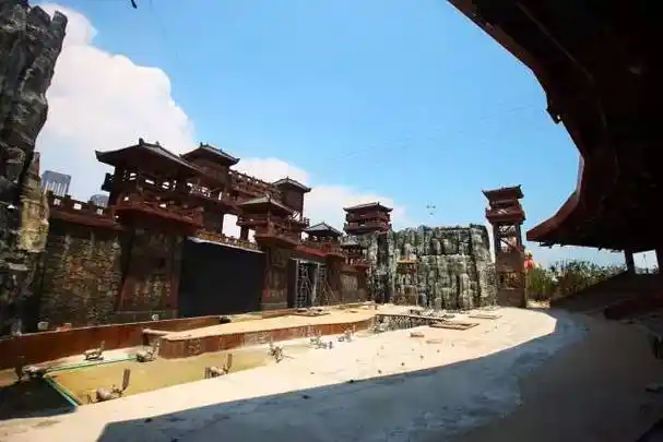 放飞的快感——红绸飞舞海盗船升级版——七彩染坊俯瞰巢湖的极限尖叫